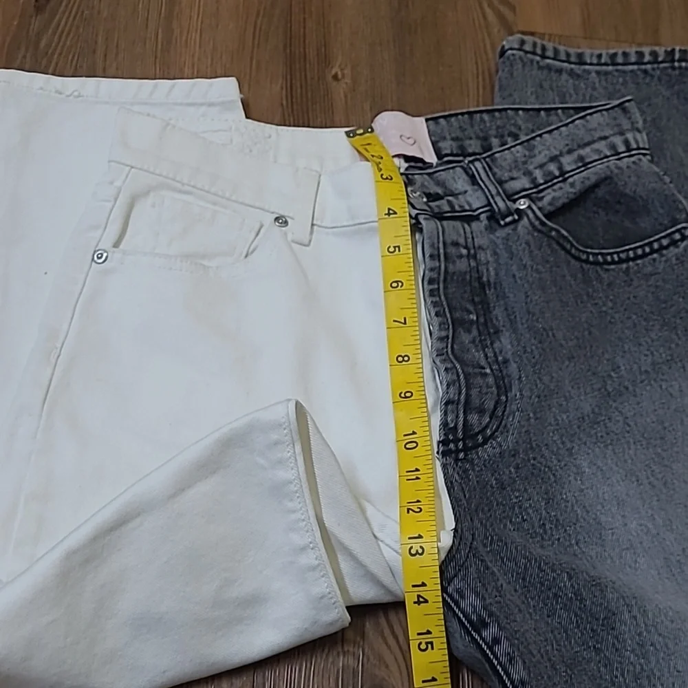 REVICE Two-Tone‎ Straight Jeans in White and Washed Gray
